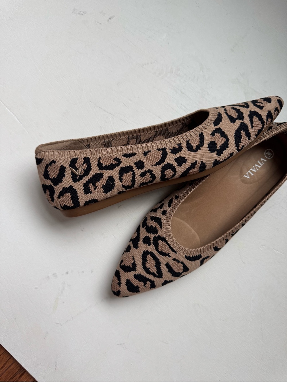 VIVAIA Aria 5º Pointed-Toe Knit Flats - Picture 8 of 15